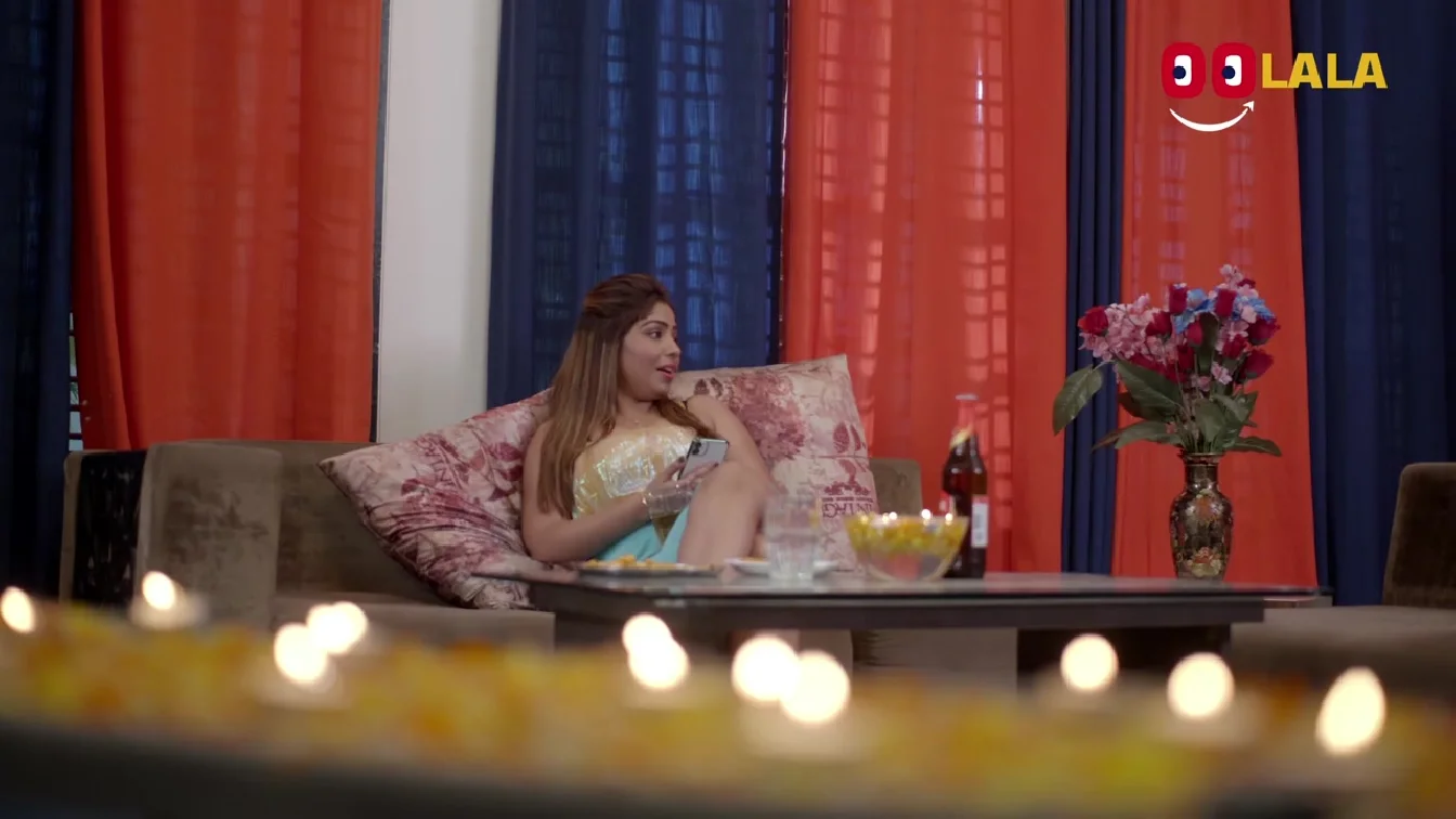 Three Babes S01 E01 OolalaApp